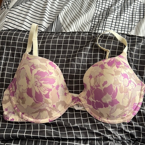 Calvin Klein Other - Calvin Klein Bra 36C Floral